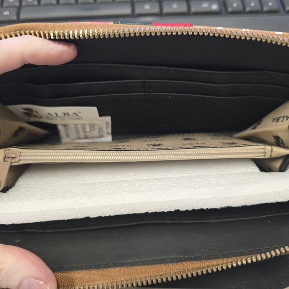 Chunma Tan & Multi Color Graffiti Design Vegan Leather Zipper Wristlet Wallet - Picture 7 of 8